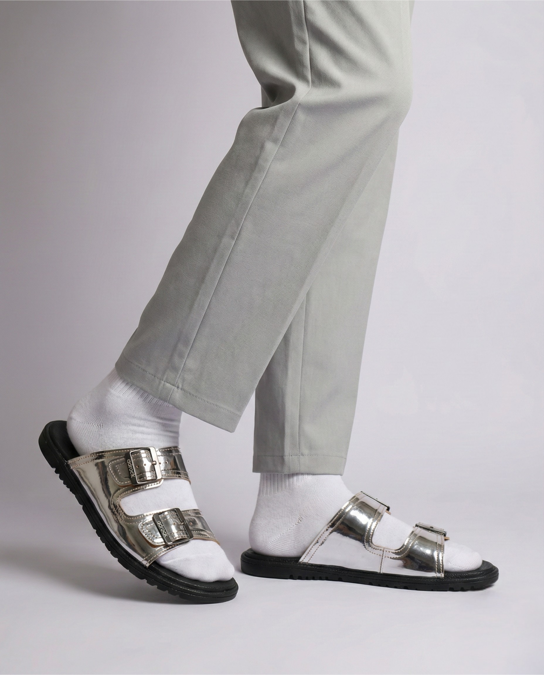 ELARA – SILVER CHROME